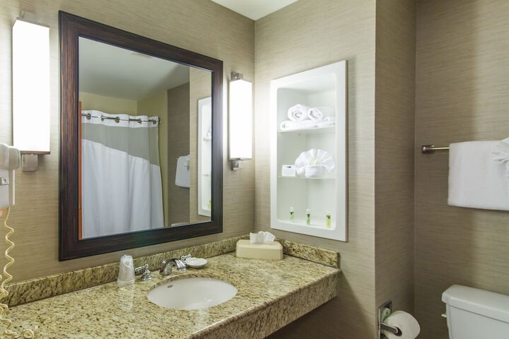Holiday Inn Express Hotel & Suites Auburn by IHG