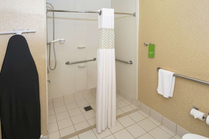 Room 34 of 45