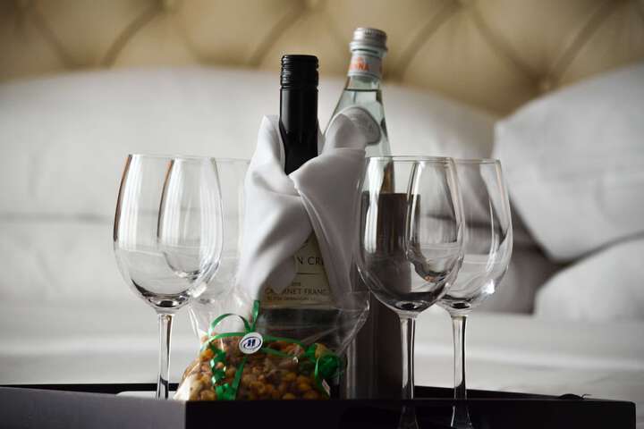 Dining 104 of 149