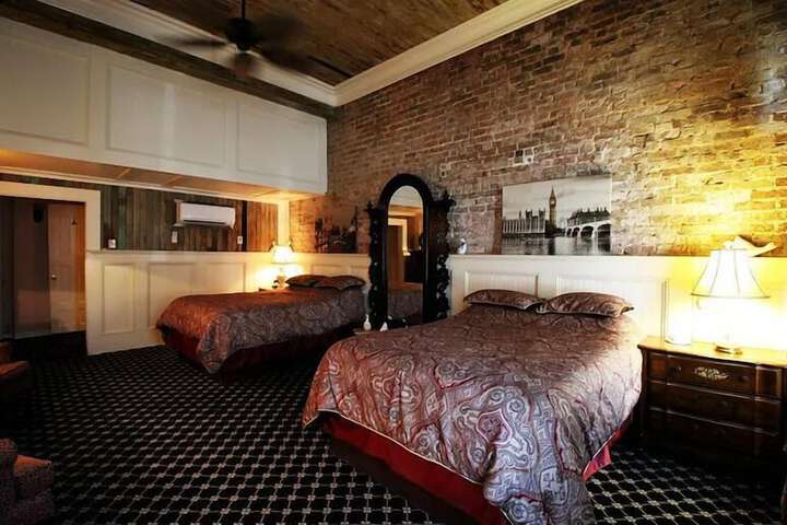 Room 69 of 79