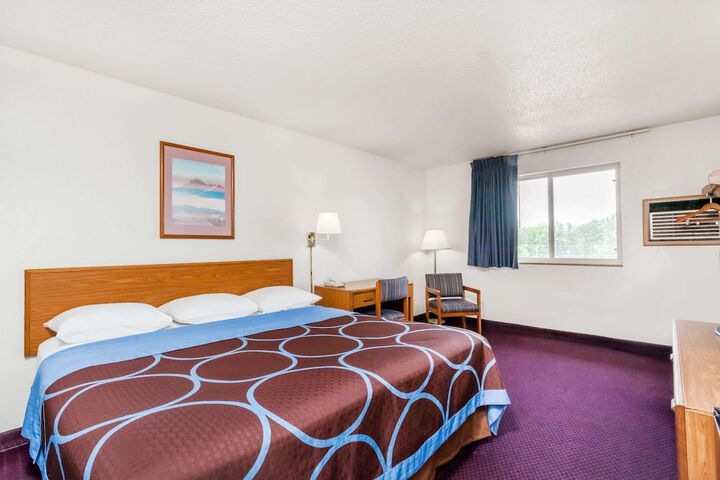Room 42 of 52