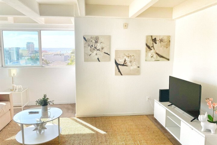 Room 62 of 136