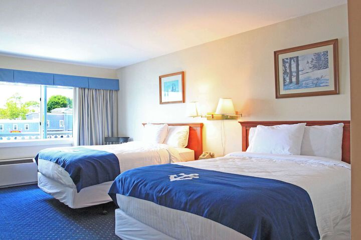 Room 118 of 247
