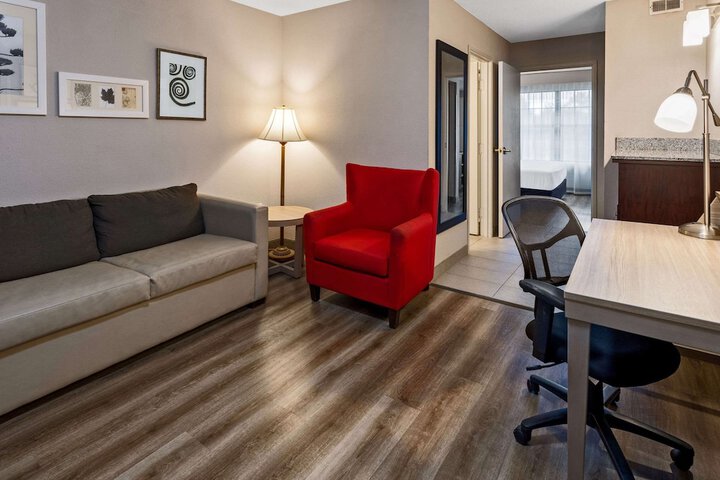 Room 22 of 54