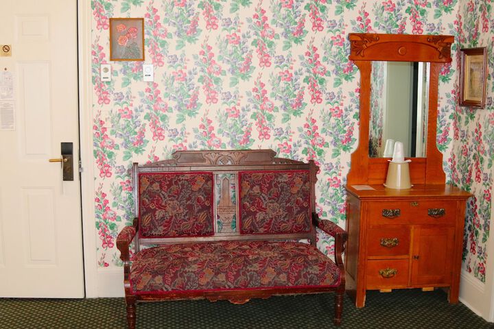 Room 55 of 113