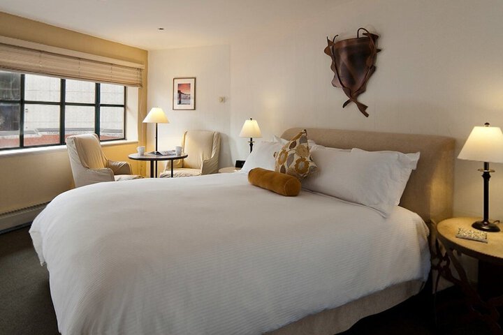 Room 40 of 59
