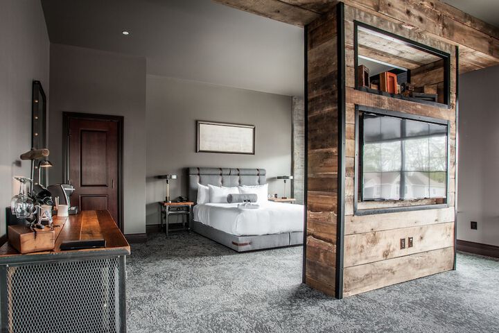 Room 21 of 80