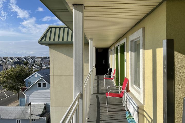 Sea Palace Inn