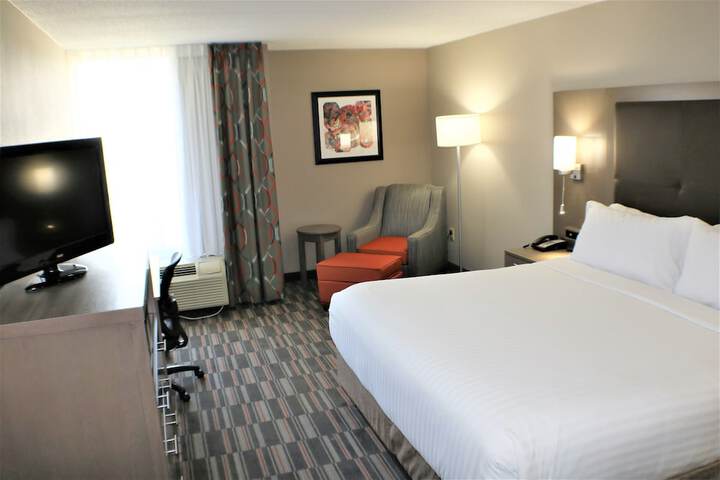 Room 9 of 21