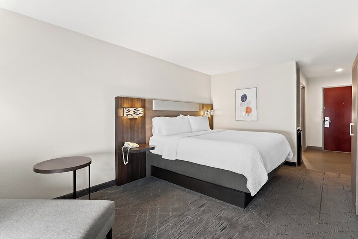 Holiday Inn Express & Suites Perry by IHG