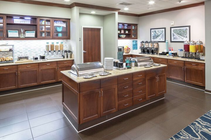 Homewood Suites by Hilton Fresno Airport / Clovis CA