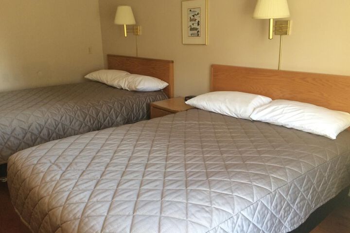 Room 26 of 37