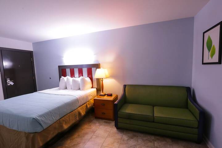 Room 34 of 62