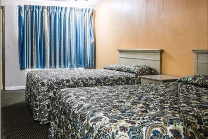 Room 19 of 21