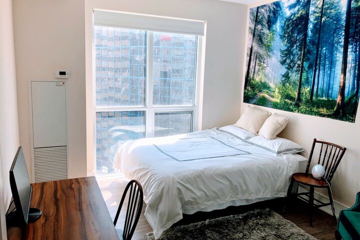 Room 52 of 128