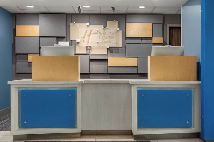 Holiday Inn Express Hotel & Suites Mesquite by IHG