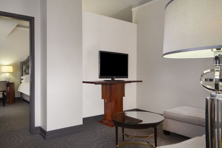 Room 25 of 71