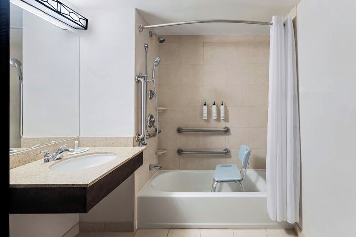 Fairfield Inn & Suites by Marriott Denver Aurora / Parker