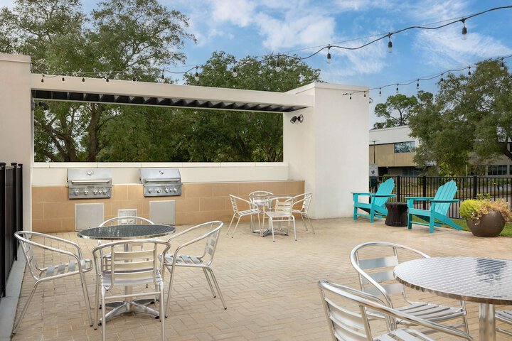 Terrace/Patio 29 of 31