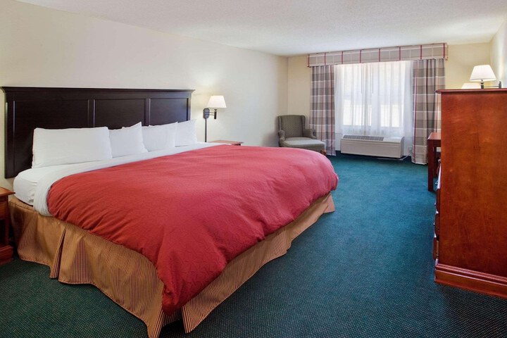Room 10 of 21