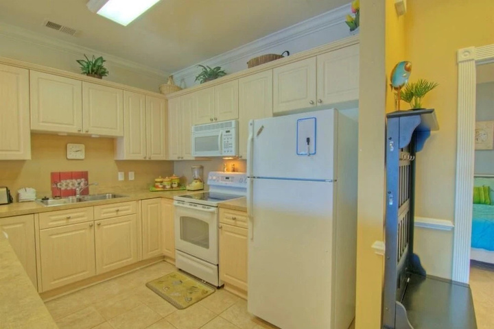 Magnolia Pointe 404 4861