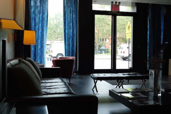 Hotel 5 of 39