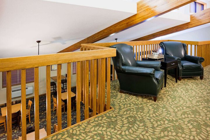 Hotel Interior 7 of 44