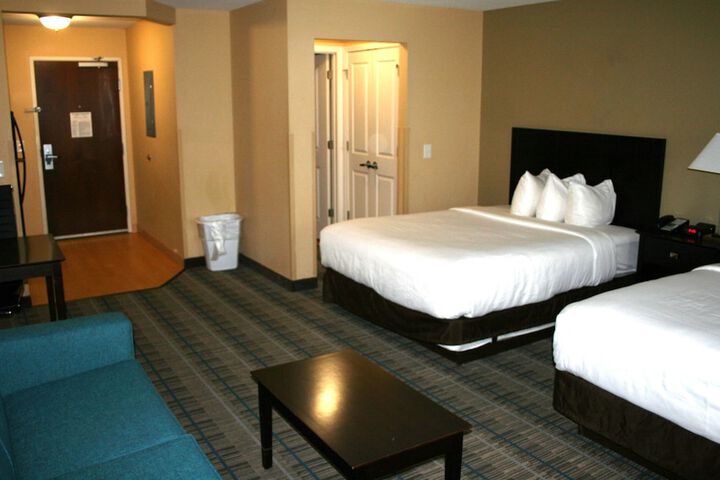 MainStay Suites Jacksonville near Camp Lejeune