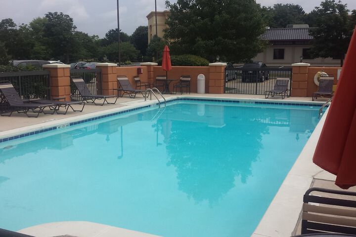 Pool 2 of 44