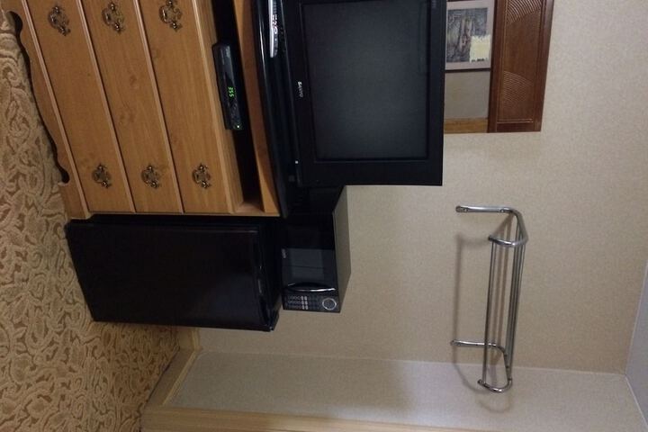 Room 10 of 20