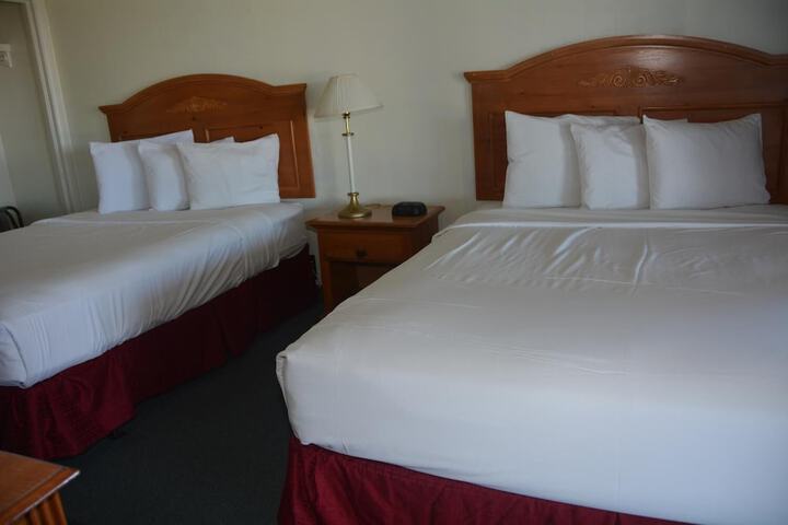 Room 9 of 31
