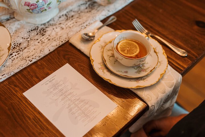 The Mast Farm Inn