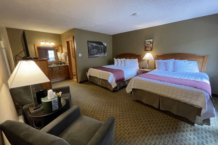 Silver Moon Inn