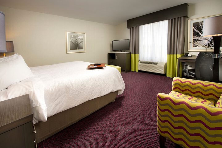 Room 10 of 19