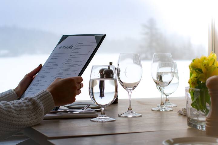 Dining 80 of 128