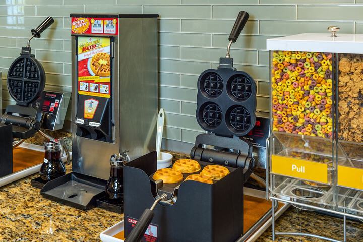 Comfort Inn & Suites