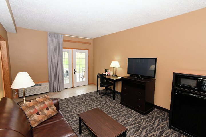 Room 43 of 118