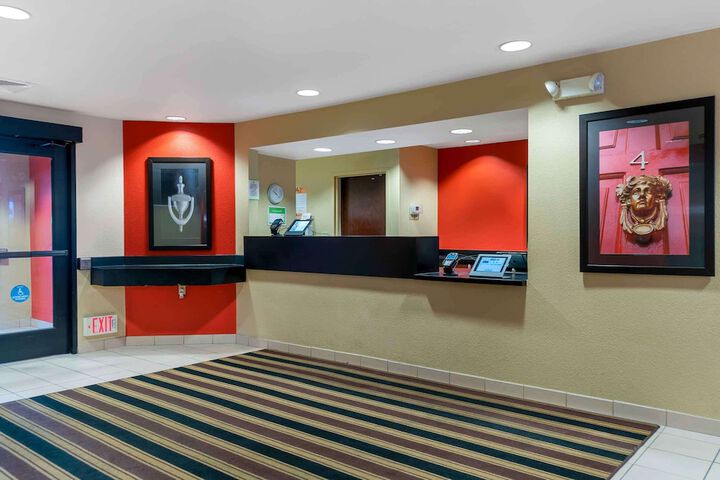 Hotel Interior 10 of 36