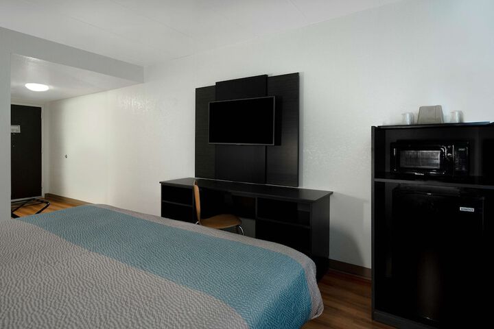 Room 22 of 27