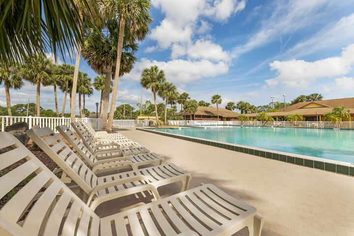 Best Western International Speedway Hotel