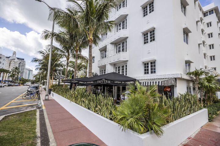 Hotel 2 of 59