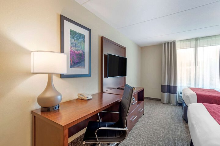 Room 37 of 95