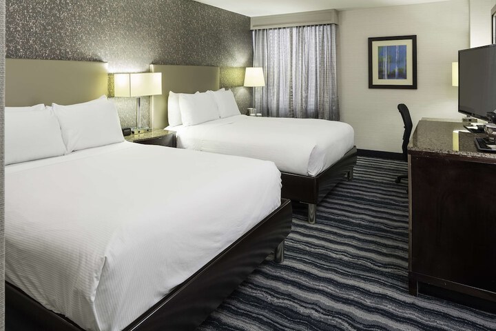 Room 14 of 34