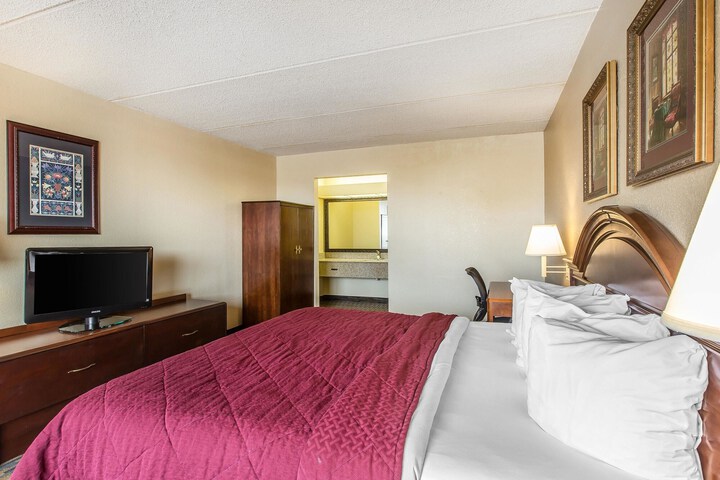 Quality Inn & Suites Easley - Greenville