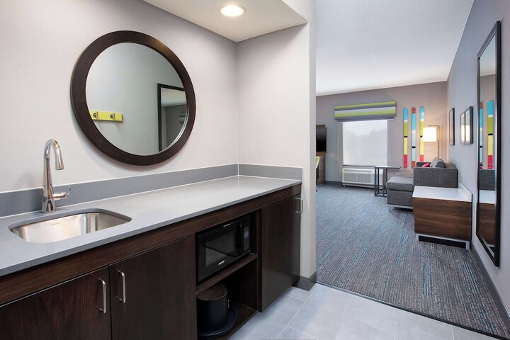 Hampton Inn Detroit / Utica-Shelby Township