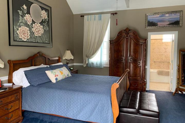 The Inn at Benicia Bay
