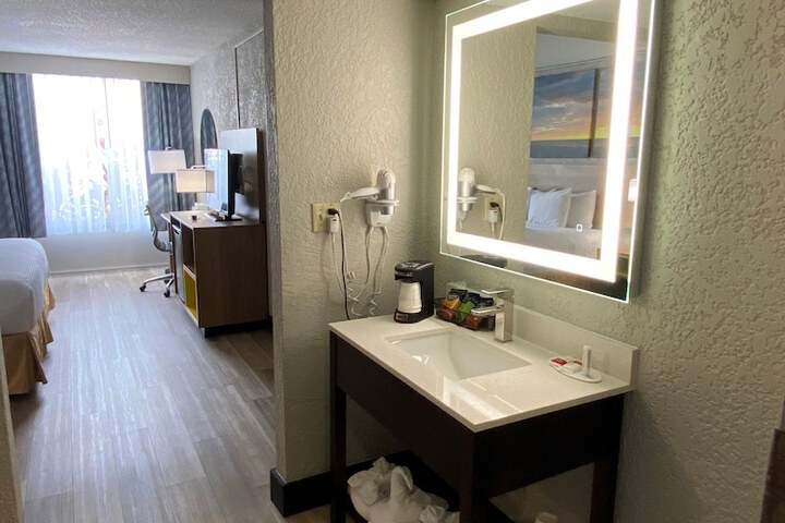 Room 47 of 56