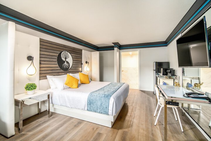 Room 73 of 75