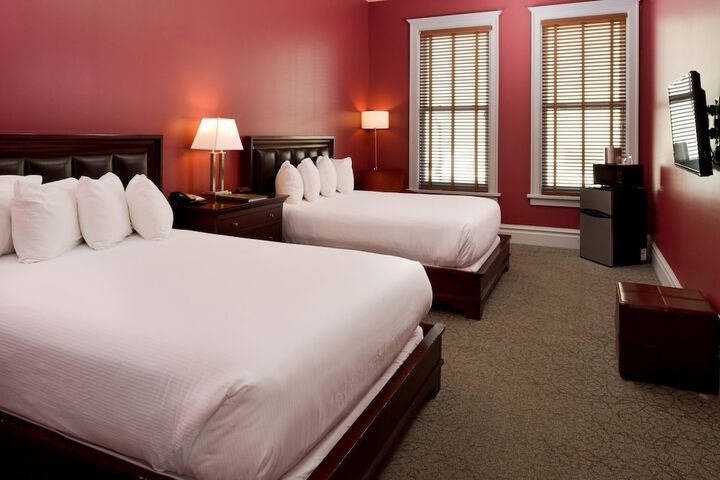 Montvale Hotel