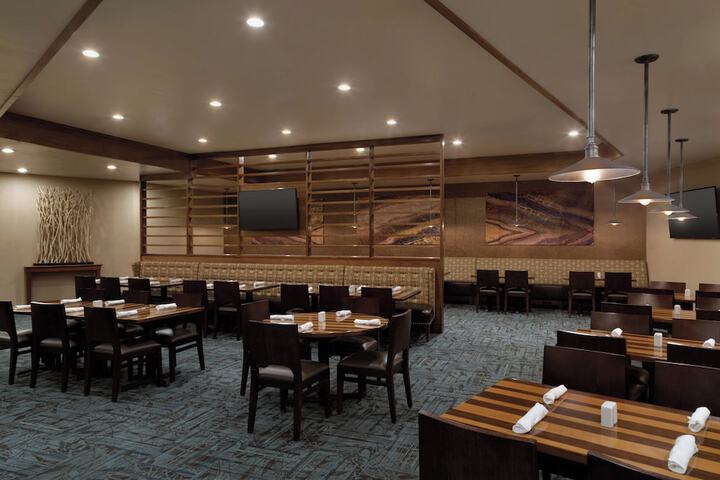 Delta Hotels by Marriott Helena Colonial